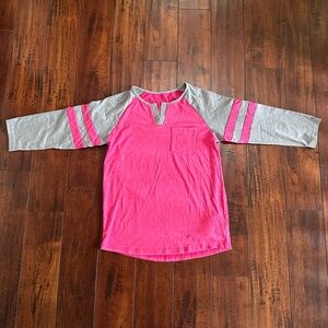 Girls GNKVLER NWT Pink & Gray Sporty 3/4 Sleeve V-neck Tee Tshirt Sz 12-13 XXL